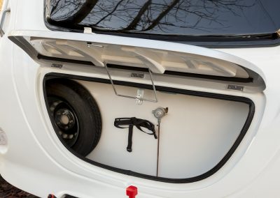 FreeCross Caravans FreeCross 370DD Luxor Bottle Box