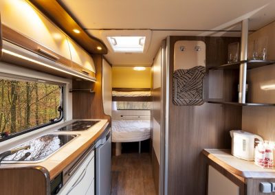 FreeCross Caravans FreeCross 370DD Luxor Interior 3